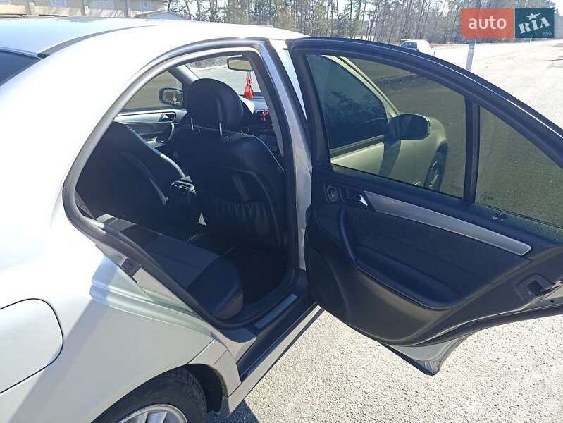 Седан Mercedes-Benz C-Class 2001 в Малине