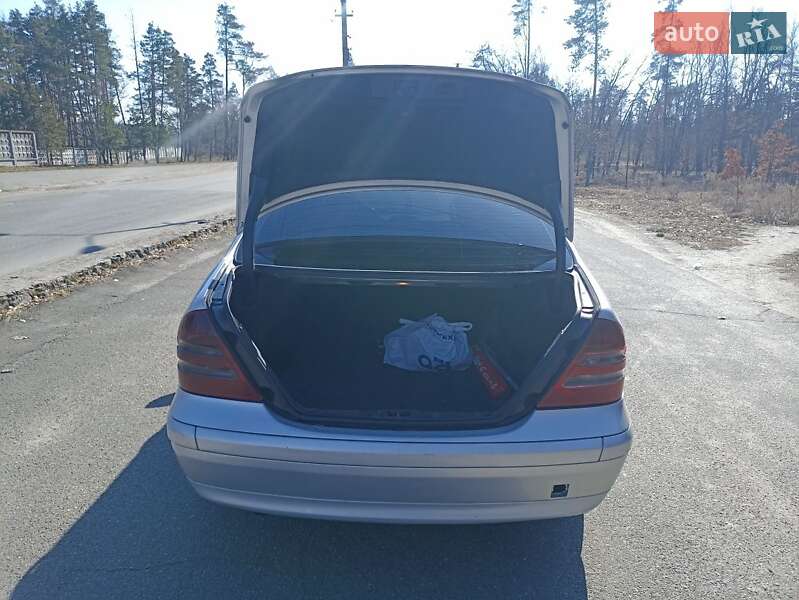 Седан Mercedes-Benz C-Class 2001 в Малине