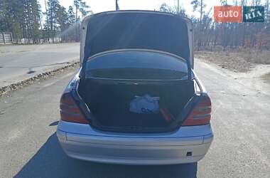 Седан Mercedes-Benz C-Class 2001 в 