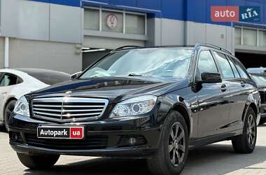 Универсал Mercedes-Benz C-Class 2009 в Одессе