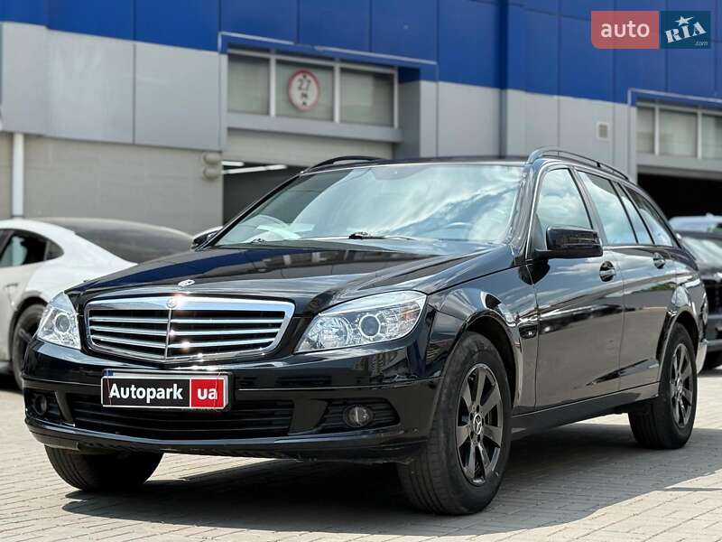 Универсал Mercedes-Benz C-Class 2009 в 