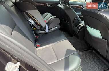 Универсал Mercedes-Benz C-Class 2009 в 