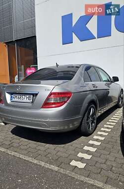 Седан Mercedes-Benz C-Class 2008 в 