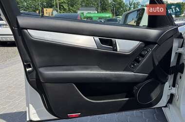 Седан Mercedes-Benz C-Class 2013 в 