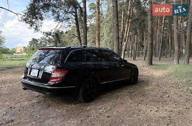 Универсал Mercedes-Benz C-Class 2010 в 