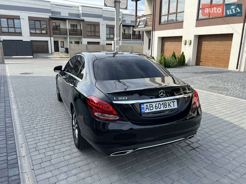 Седан Mercedes-Benz C-Class 2015 в Вінниці
