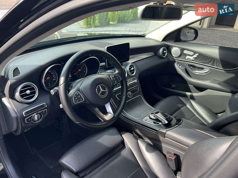 Седан Mercedes-Benz C-Class 2015 в Вінниці
