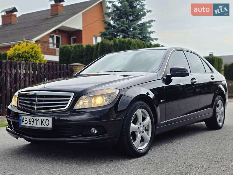 Mercedes-Benz C-Class 2010