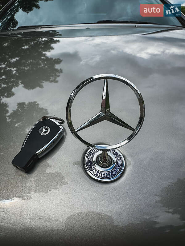 Седан Mercedes-Benz C-Class 2004 в Тернополі