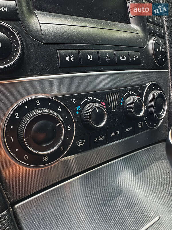 Седан Mercedes-Benz C-Class 2004 в Тернополі