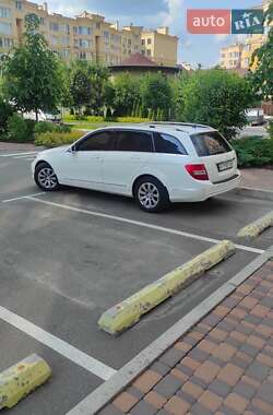Универсал Mercedes-Benz C-Class 2013 в 