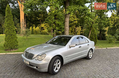 Седан Mercedes-Benz C-Class 2000 в Києві