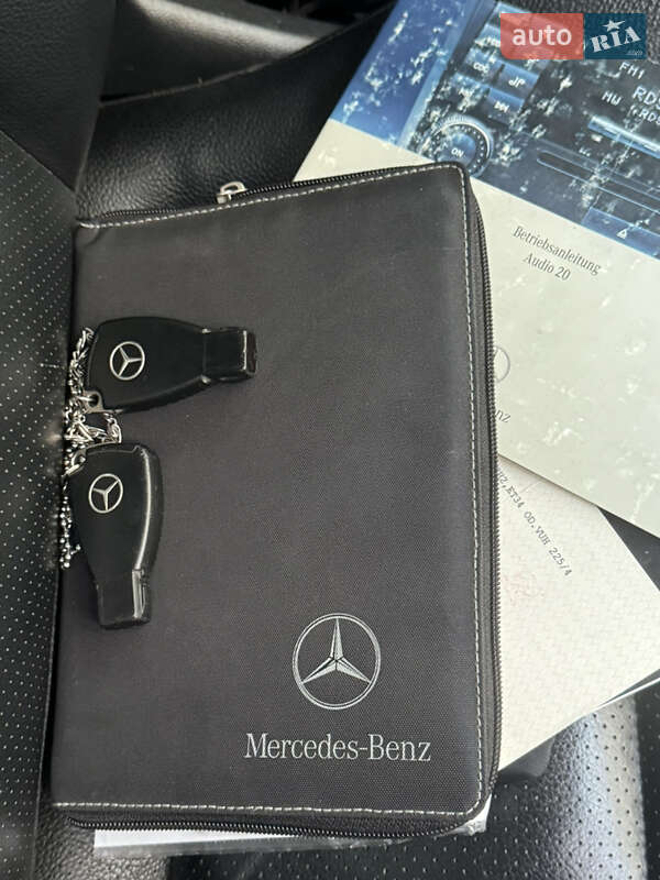 Універсал Mercedes-Benz C-Class 2004 в Хмельницькому