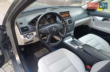 Универсал Mercedes-Benz C-Class 2010 в 