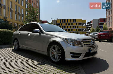 Седан Mercedes-Benz C-Class 2011 в Києві