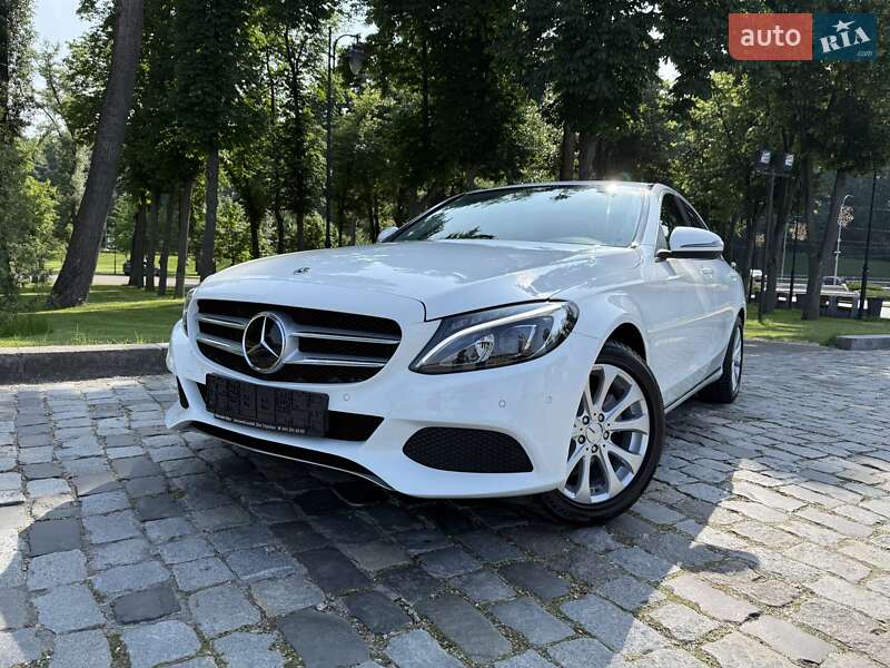 Mercedes-Benz C-Class 2017