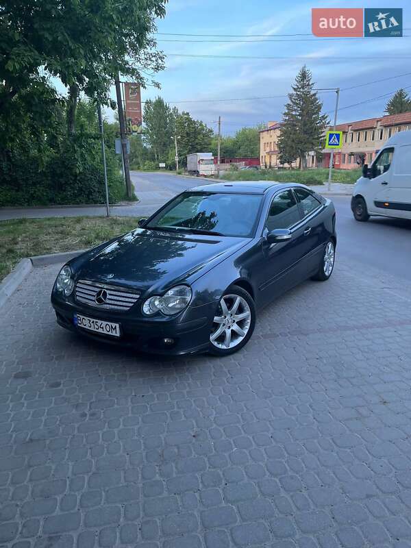 Mercedes-Benz C-Class 2006