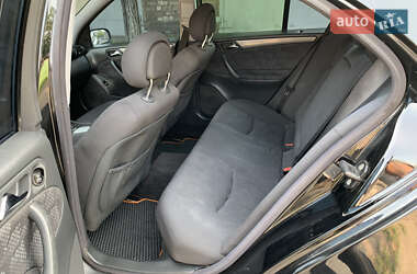 Седан Mercedes-Benz C-Class 2003 в 