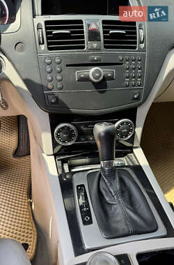 Универсал Mercedes-Benz C-Class 2008 в 