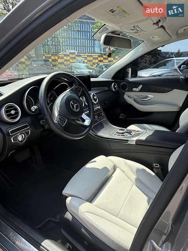 Седан Mercedes-Benz C-Class 2017 в Києві