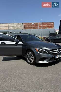 Седан Mercedes-Benz C-Class 2017 в 