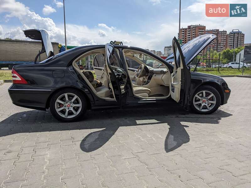 Седан Mercedes-Benz C-Class 2007 в Києві