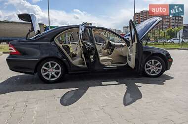 Седан Mercedes-Benz C-Class 2007 в 