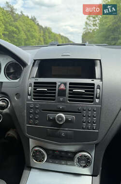 Универсал Mercedes-Benz C-Class 2008 в 
