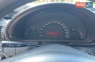 Универсал Mercedes-Benz C-Class 2002 в 
