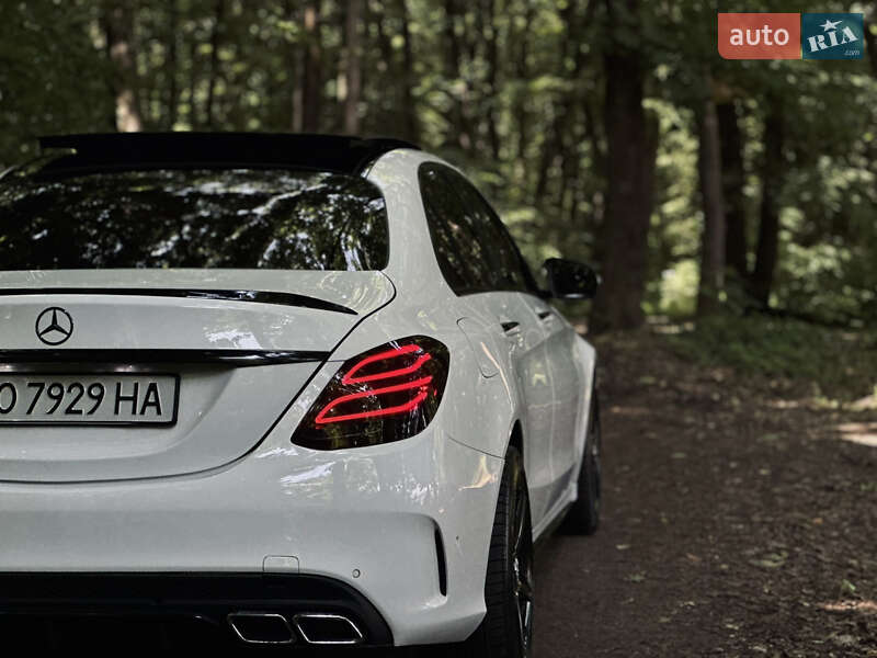 Седан Mercedes-Benz C-Class 2015 в Тернополе