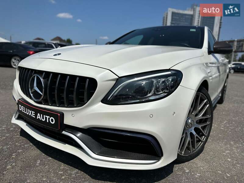 Седан Mercedes-Benz C-Class 2019 в Киеве