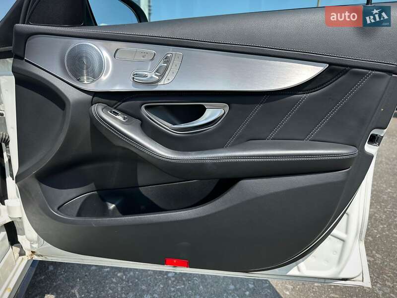 Седан Mercedes-Benz C-Class 2019 в Киеве