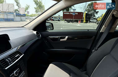 Седан Mercedes-Benz C-Class 2011 в 