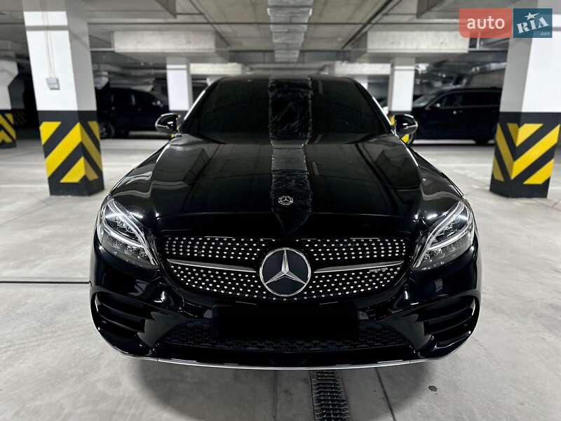 Седан Mercedes-Benz C-Class 2018 в Дніпрі
