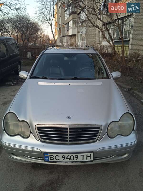 Универсал Mercedes-Benz C-Class 2002 в 