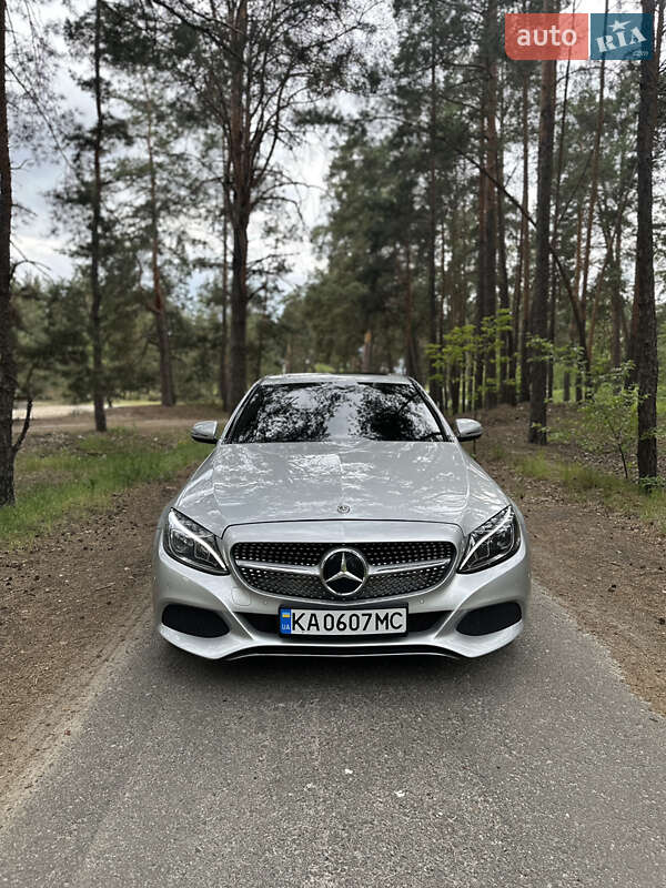 Mercedes-Benz C-Class 2017