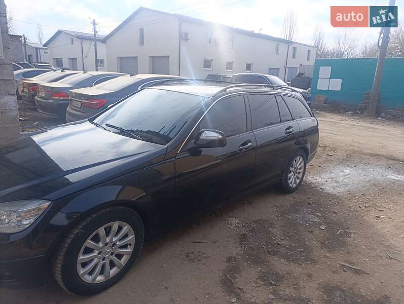 Универсал Mercedes-Benz C-Class 2008 в Виннице