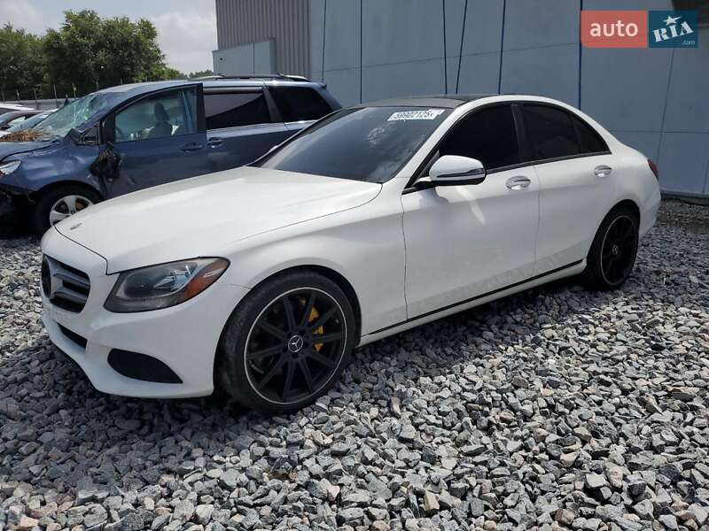 Седан Mercedes-Benz C-Class 2017 в 