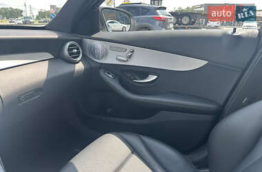 Седан Mercedes-Benz C-Class 2021 в 