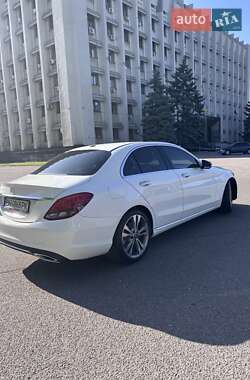 Седан Mercedes-Benz C-Class 2017 в 