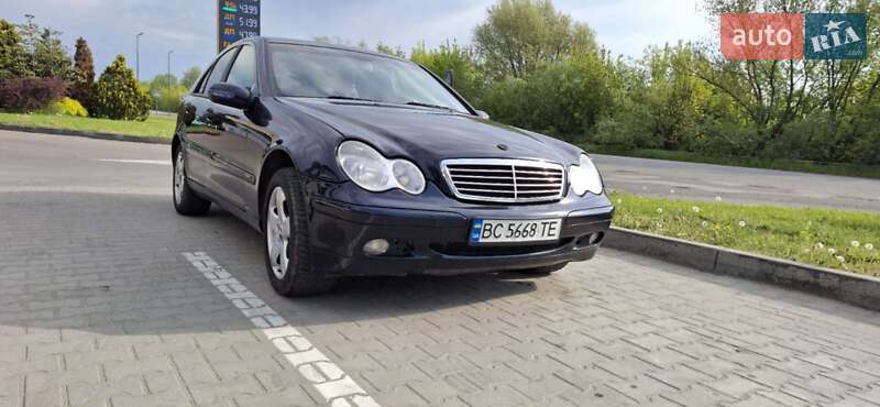 Седан Mercedes-Benz C-Class 2003 в Ивано-Франковске