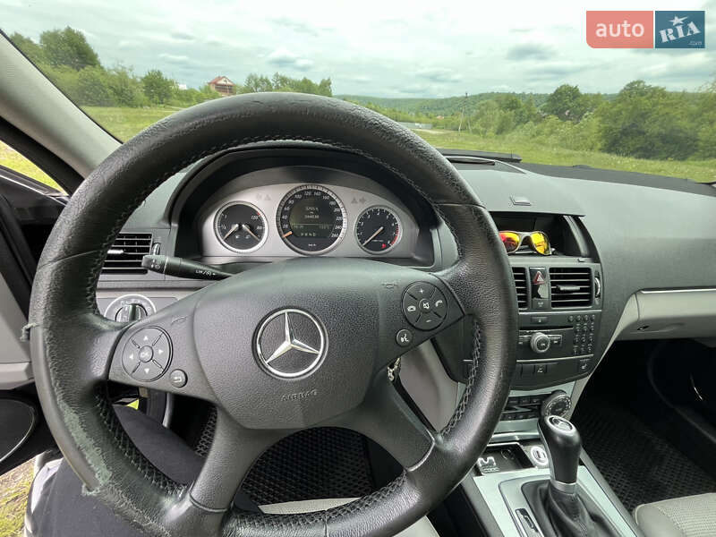 Седан Mercedes-Benz C-Class 2008 в Одессе фото 15 Седан Mercedes-Benz C-Class 2008 в Одессе