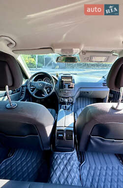 Универсал Mercedes-Benz C-Class 2010 в 