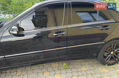 Седан Mercedes-Benz C-Class 2006 в 