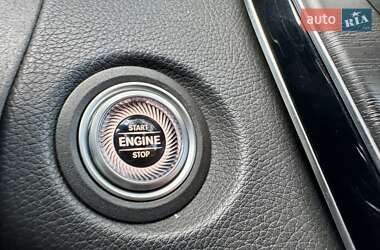 Седан Mercedes-Benz C-Class 2019 в 