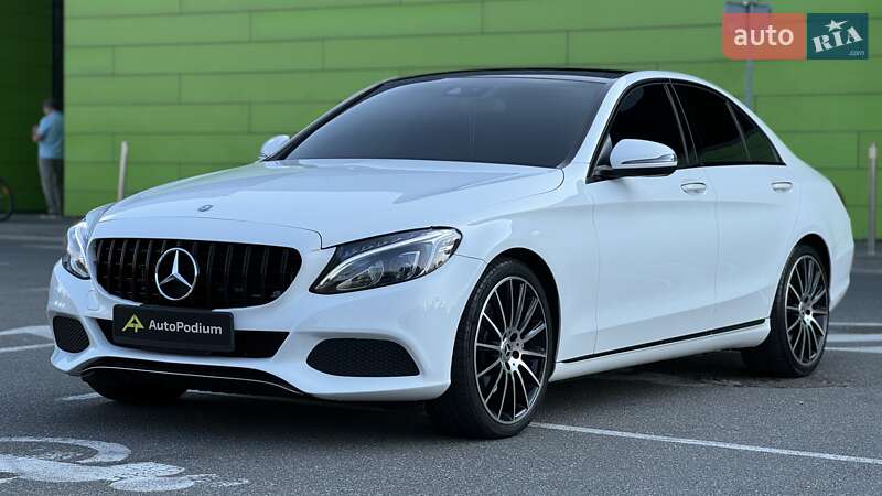 Седан Mercedes-Benz C-Class 2016 в Киеве