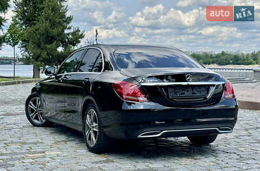 Седан Mercedes-Benz C-Class 2015 в 
