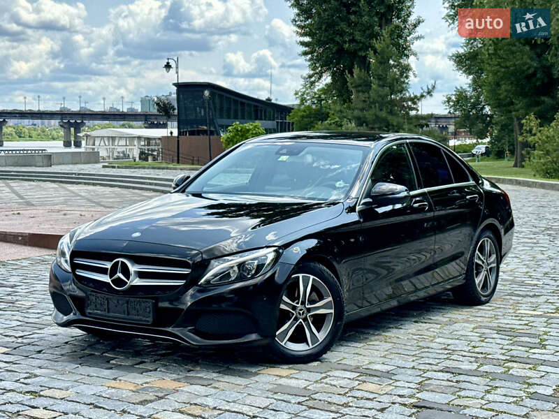 Седан Mercedes-Benz C-Class 2015 в Києві