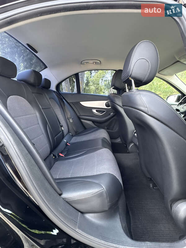 Седан Mercedes-Benz C-Class 2015 в Києві