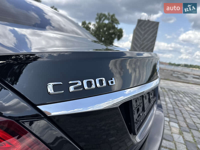 Седан Mercedes-Benz C-Class 2015 в Києві